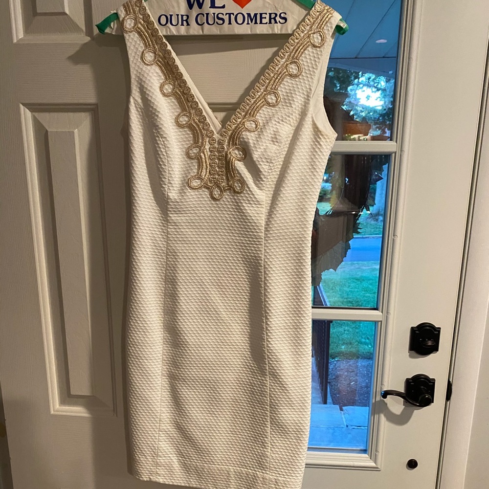 White Lilly dress